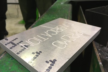 Thermal Dynamics Ultra-Cut 400XT. Thickness: 10mm, plasma gas: N2, Shield: H2O.
